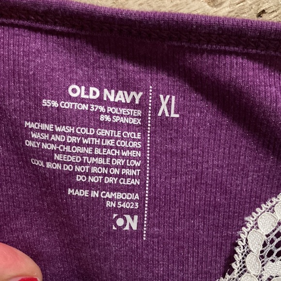 Old navy purple spaghetti strap tank top - Picture 3 of 5
